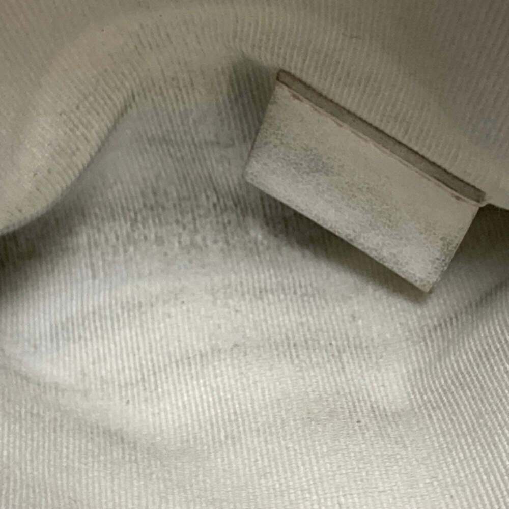 CHANEL White Caviar Leather Wallet - Picture 11 of 11